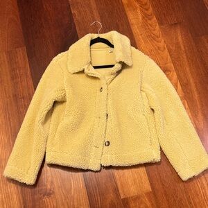 Cozy light yellow Jacket